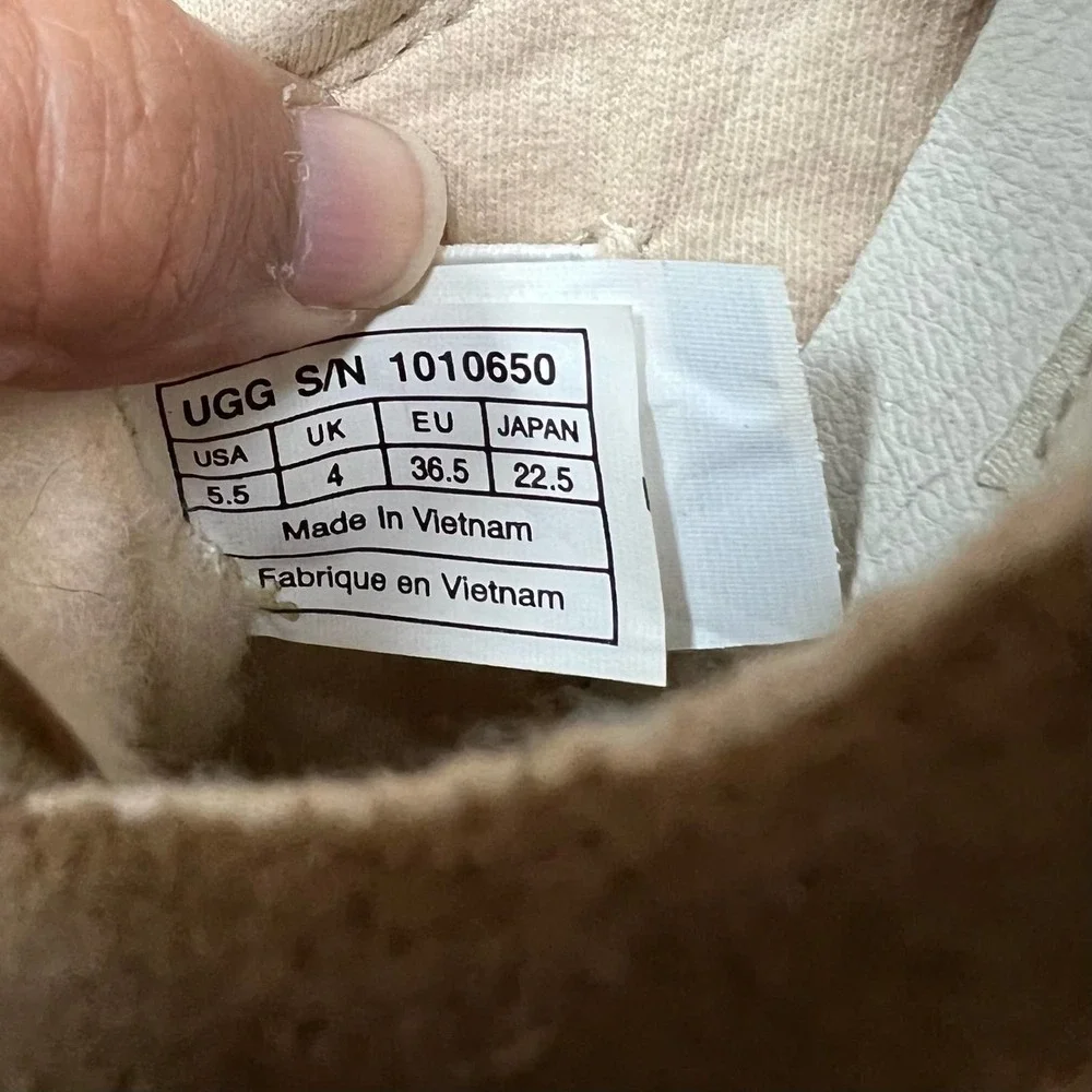 UGG Jemma Quilted Brown Suede Sneaker #1010650 Size 5.5 - Picture 8 of 8